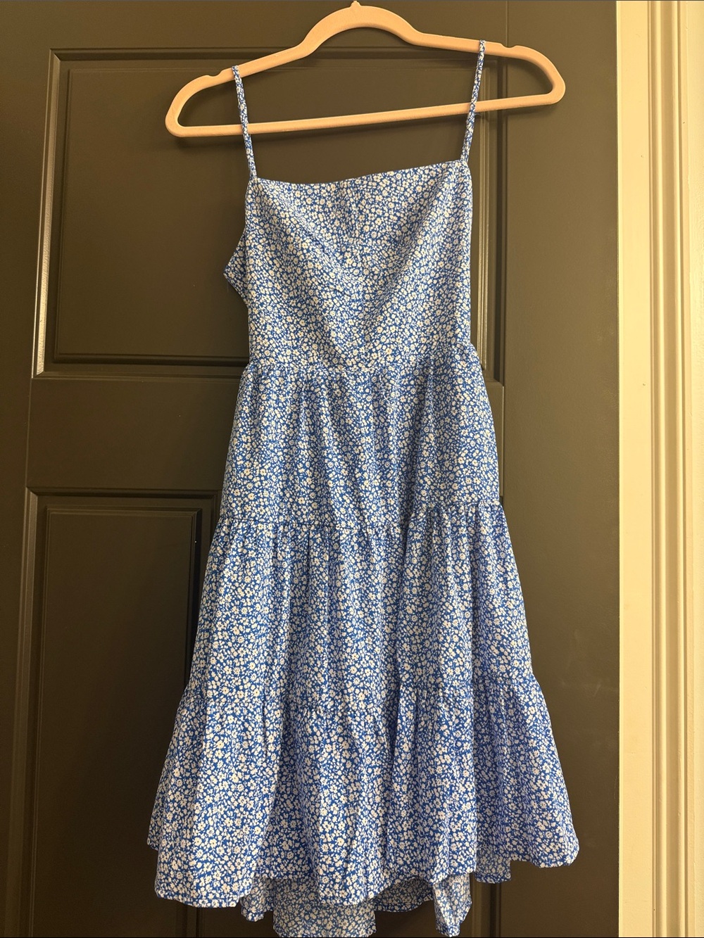 Blue and white floral flowy dress size 2